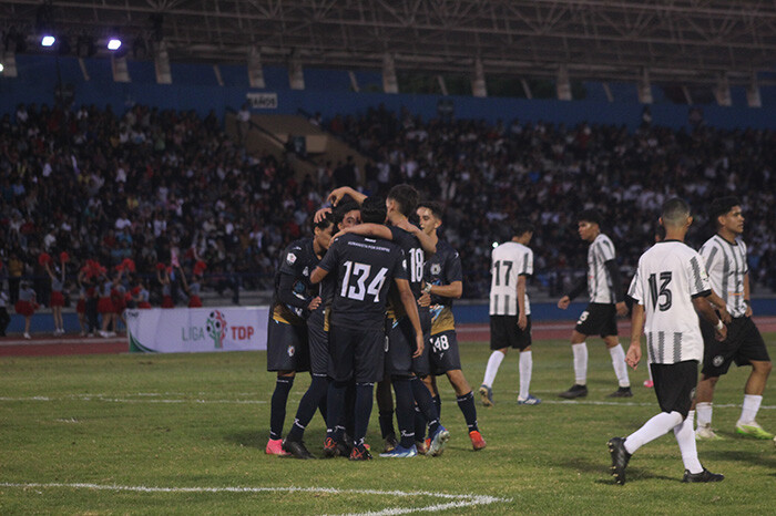 El corazón nicolaita vibró en el debut del Atlético Morelia-UMSNH; ganan los Zorros 6-0