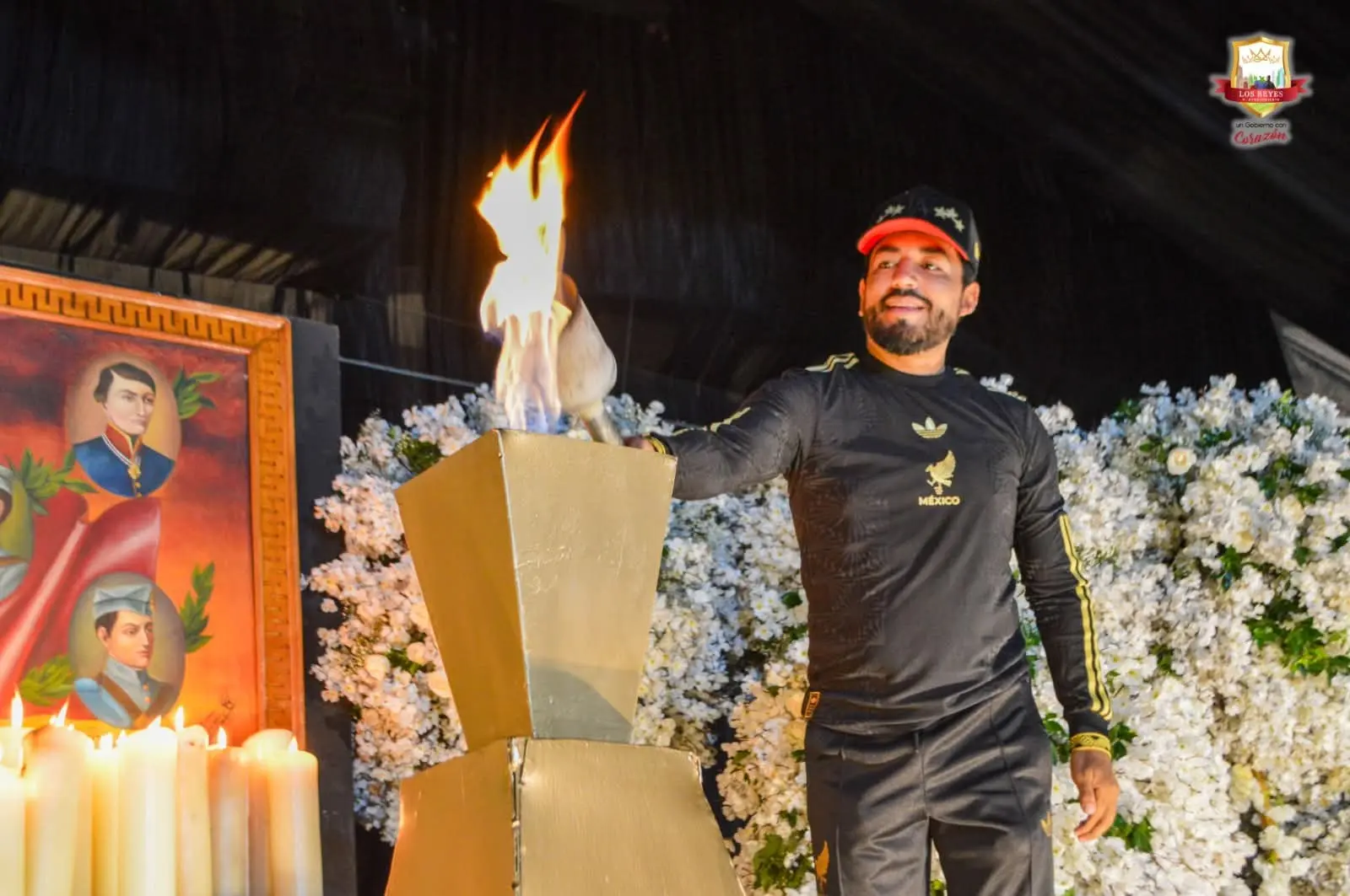 El fuego patrio iluminó Los Reyes