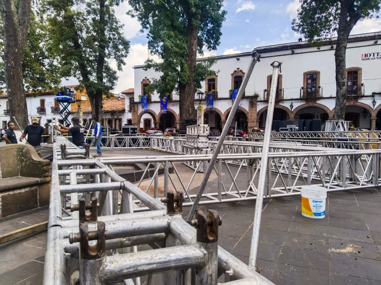 El gobierno de Pátzcuaro se prepara para “El Cantoya Fest 2025”; hoy inicia