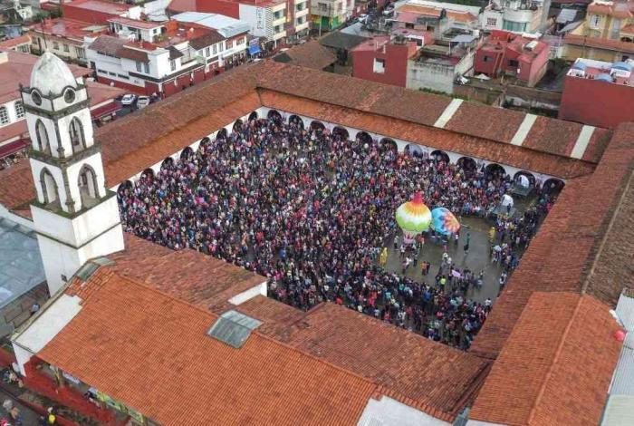 El Gran Silencio y El Tri, en el Festival Cantoya, Fiesta y Color Paracho: Sectur