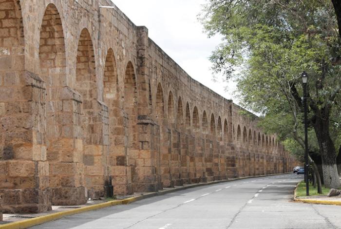 El histórico Acueducto de Morelia: un emblema de cantera rosa