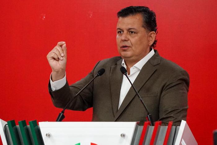 El PRI sí daba su lugar a la oposición: Memo Valencia