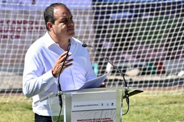 El tribunal electoral ordena a Cuauhtémoc Blanco renunciar a como gobernador para ser candidato de diputado