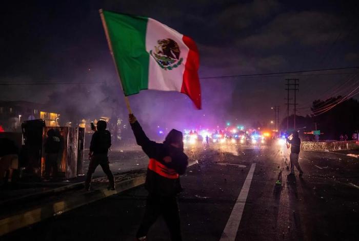 Embajador de EEUU en México: Protestas violentas en LA no representan al pueblo mexicano