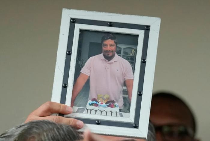 Embajador de México en EEUU se reunirá con la familia de mexicano tiroteado por ICE en Texas