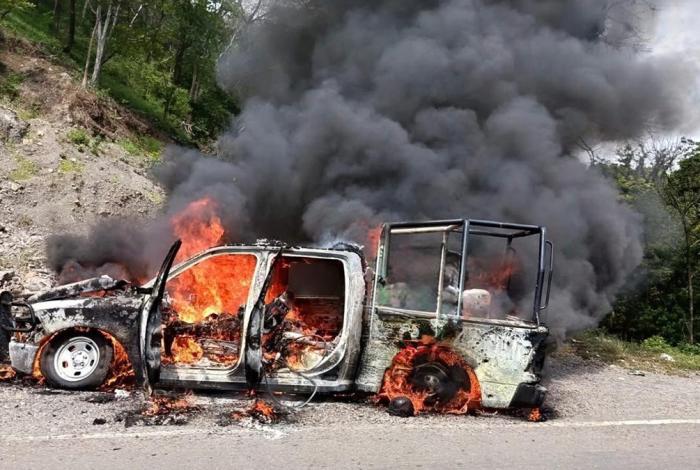Emboscan y m4t4n a cinco policías en Chiapas