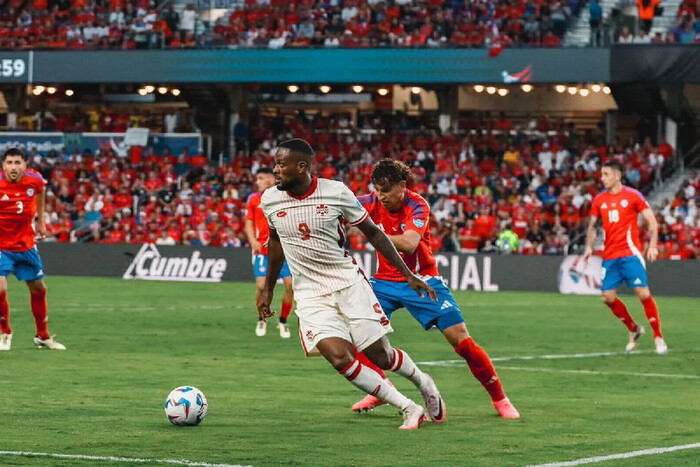 Empate con Chile Lleva a Canadá a Cuartos de Final