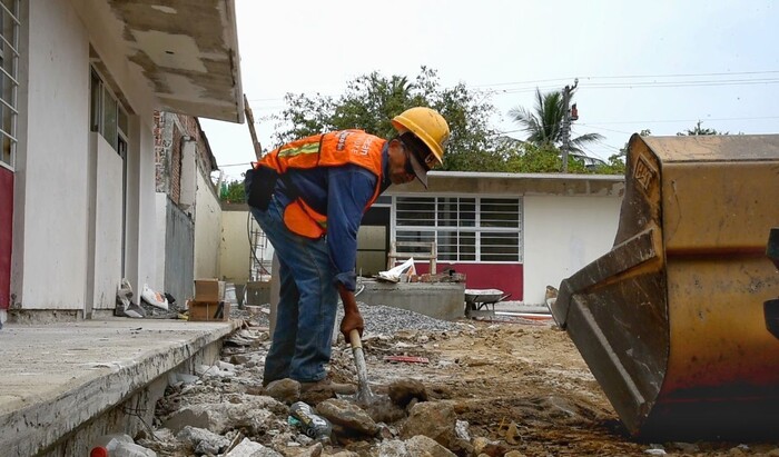 En 20 días SCOP entregará reconstrucción de escuela afectada por sismo en Aquila