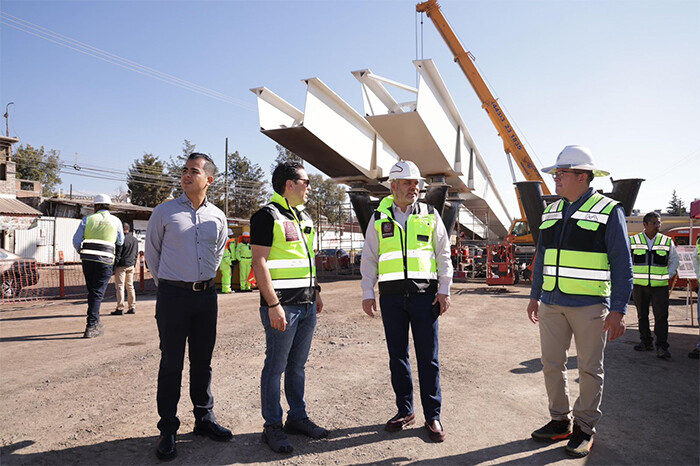 En abril quedará listo el paso superior de Villas del Pedregal; ¿Qué más contempla esta obra?