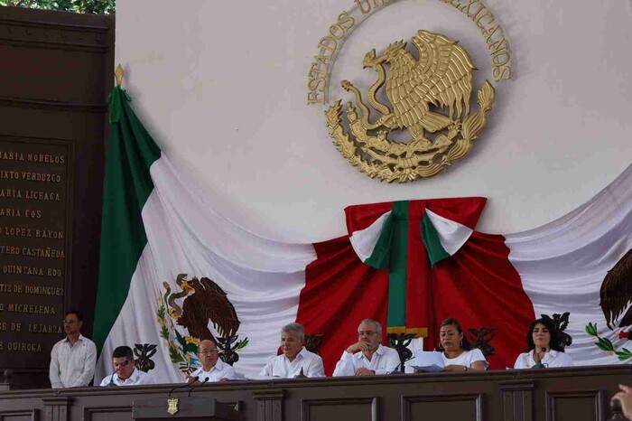 En Apatzingán, se entrego la presea “Constitución de 1814” a Magistrada Michoacana