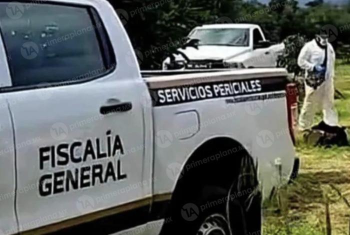 En Ario de Rosales, mat4n a Eliseo en la orilla de la carretera