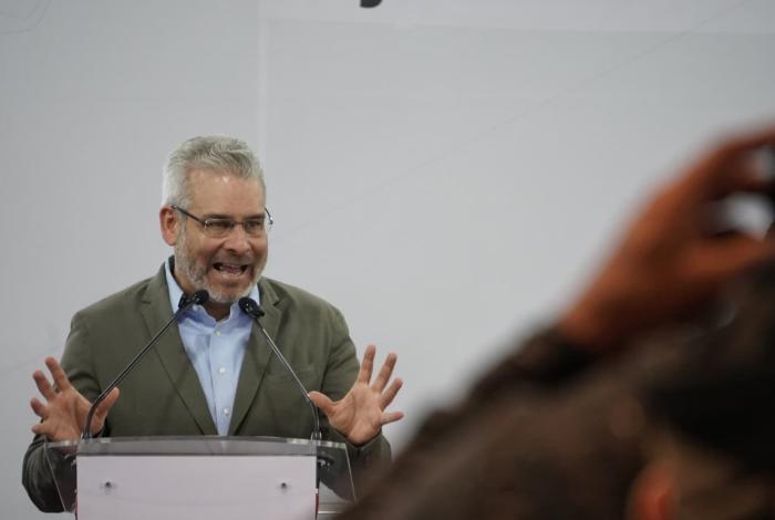 En cancha de la FGE, investigación en predio de Tafolla: Bedolla