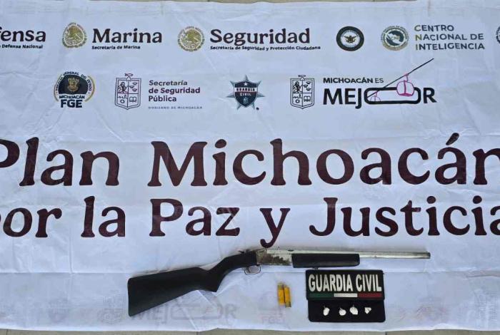 En distintos hechos, aseguradas 5 armas de fuego y detenidas 3 personas: SSP