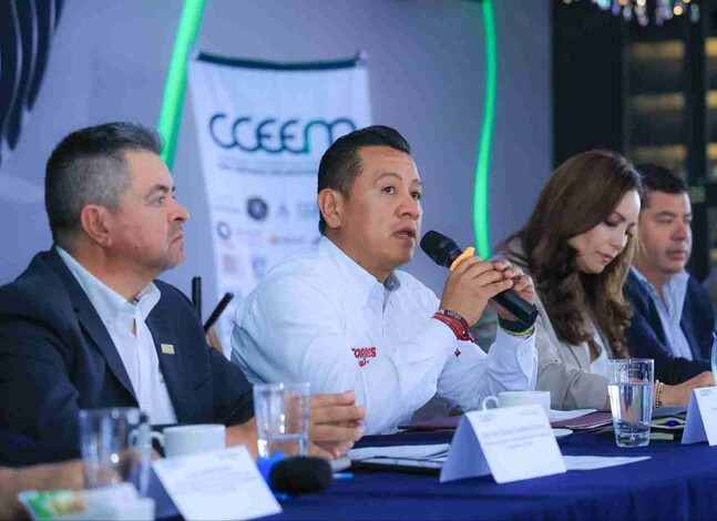 En mi gobierno no habrá adjudicaciones directas para obra pública en Morelia: Torres Piña ante empresarios