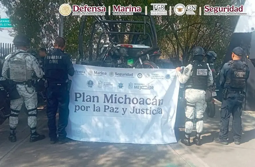 En Michoacán, detienen a 28 personas y aseguran artefactos explosivos improvisados