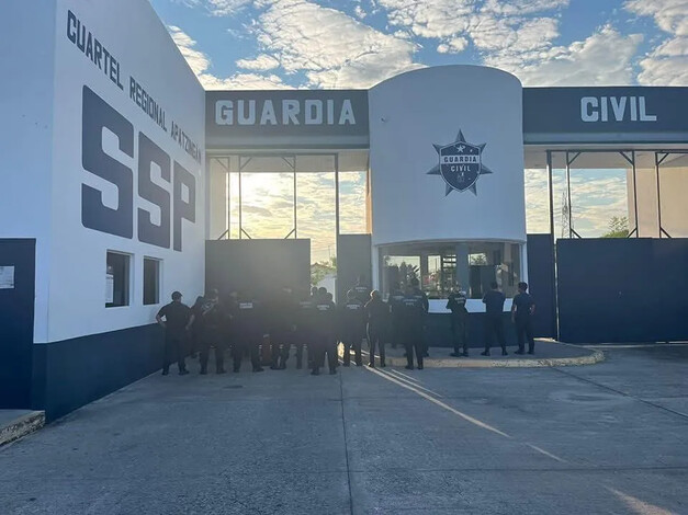 En Plena Navidad, policías de la Guardia Civil en Apatzingán en paro por abusos de autoridad