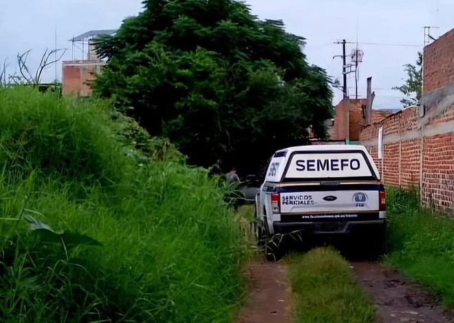 En Zamora, encuentran cadáver de un sujeto en lote baldío