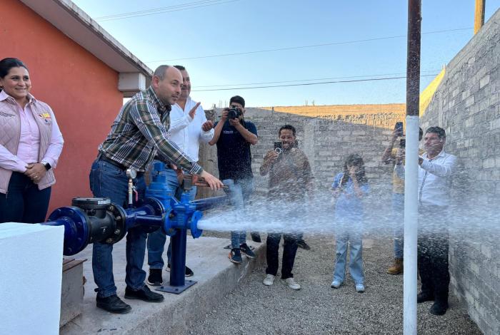 Encabeza Eric Gaona inauguración del pozo de agua en La Palma