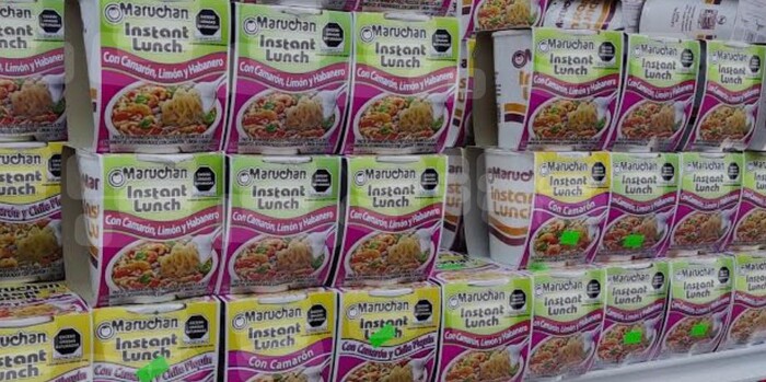 Encapuchados roban con violencia contenedor de sopas maruchan