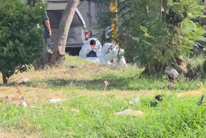 Encuentran a hombre asesinado en la colonia Sindurio norte, en Morelia