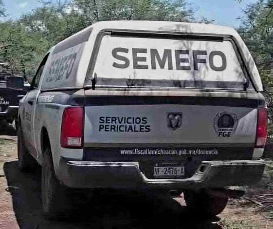 Encuentran cadáver con impactos de bala en barranco de Taretan, Michoacán