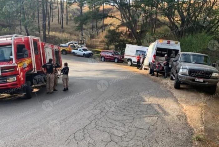 Encuentran cu3rpo al fondo de un barranco en Uruapan