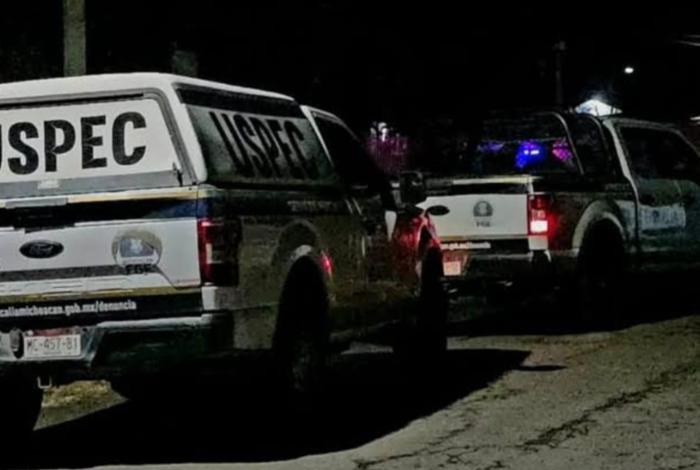 Encuentran cuerp0 dentro de camioneta, en la Chucándiro-Huandacareo