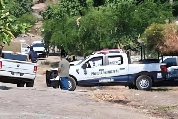 Encuentran cuerpo de un hombre con huellas de violencia y envuelto en una cobija