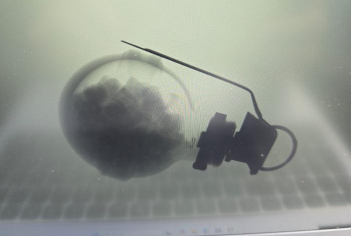 Encuentran granada enterrada en el Boulevard Alfredo Zalce, en Morelia