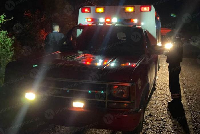 Encuentran motociclista mu3rt0 en carretera de Zitácuaro