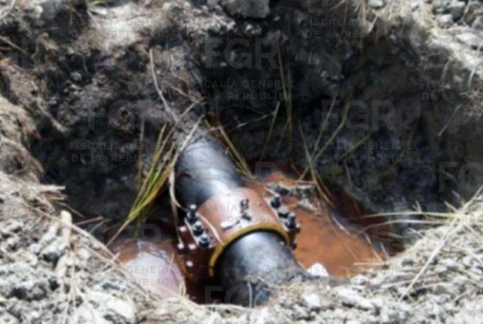 Encuentran toma cland3stina en la Morelia-Salamanca