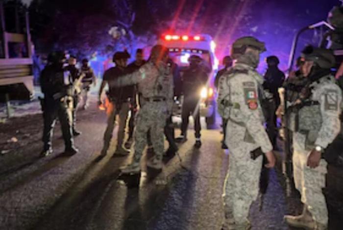 Enfr3ntamient0 arm4do en Apatzingán deja tres mu3rtos