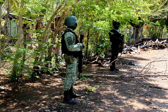 Enfrentamiento deja 3 Policías Comunales muertos en Maruata