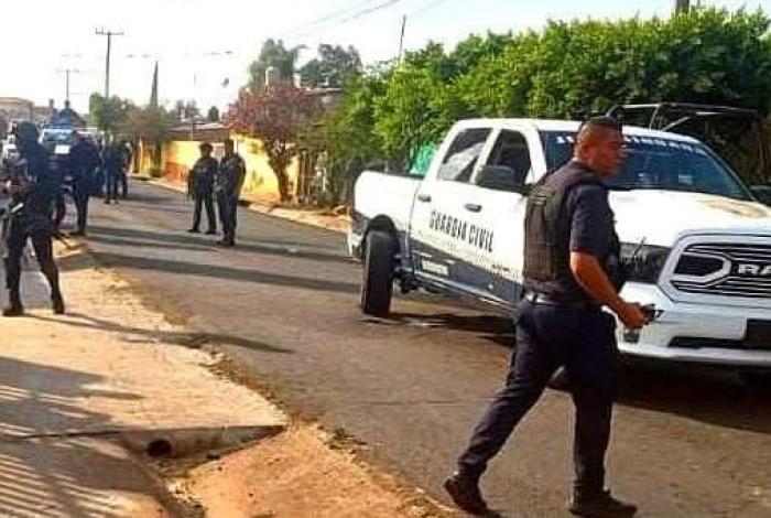 Enfrentamiento entre civiles armados provoca accidente de una patrulla en Puruándiro