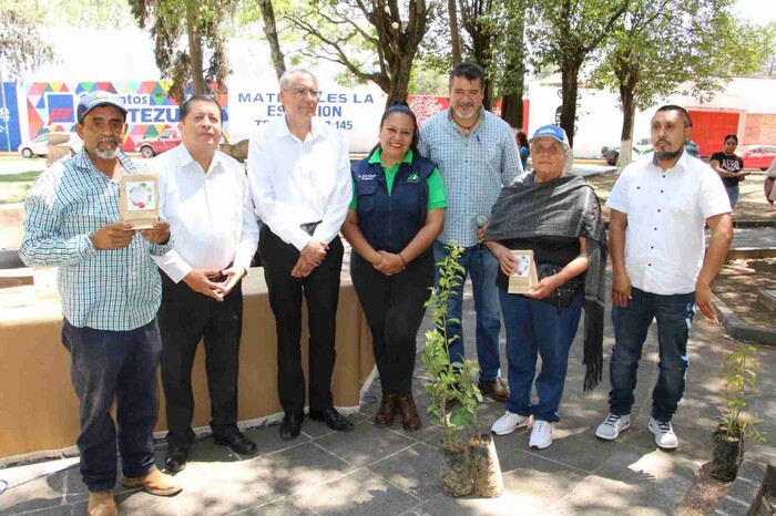 ENTREGA AYUNTAMIENTO DE PÁTZCUARO ARBOLES FRUTALES A 300 FAMILIAS DEL MUNICIPIO