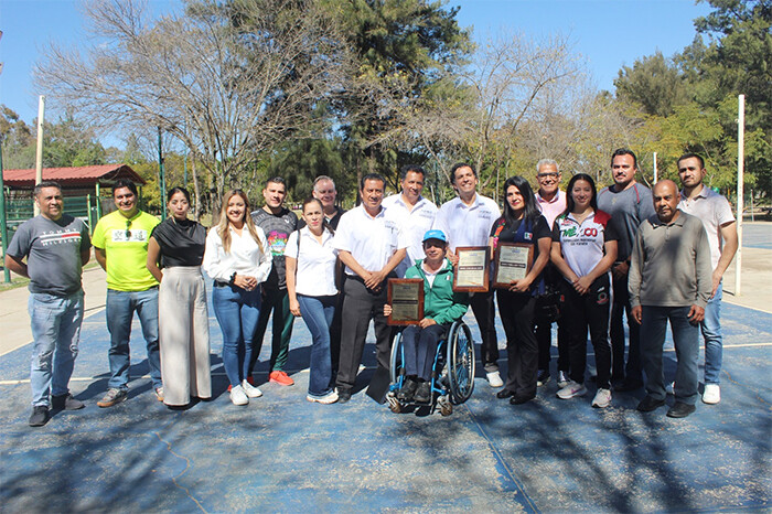 Entrenadores reconocen a atletas michoacanos paralímpicos que asistieron a París 2024