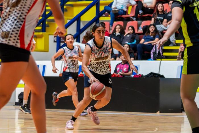 Equipo femenil de básquetbol de la UMSNH cumplió su primer objetivo; pasa a fase regional de Universiada