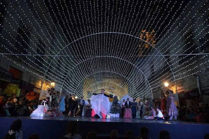 ¡Es hoy! Encenderán 2 millones de luces navideñas y abrirán pista de hielo en Morelia