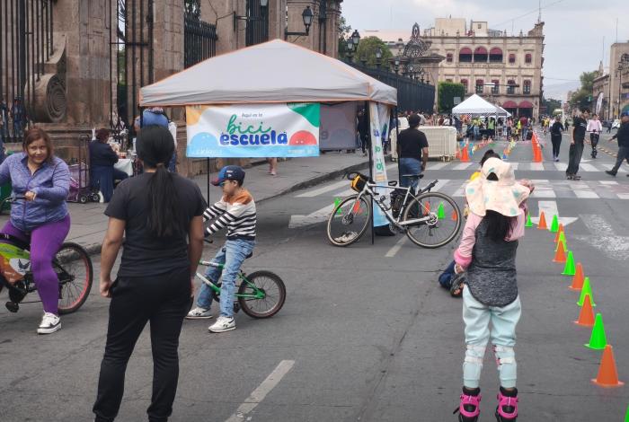 Estas vacaciones, aprende a andar en bicicleta en la Biciescuela de Sedum