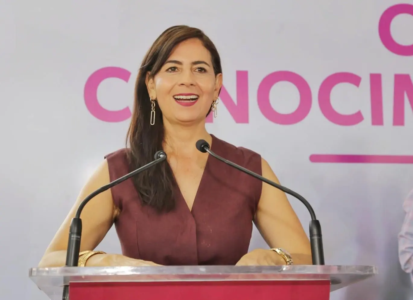 *Este lunes regresan a clases más de un millón de estudiantes: Gabriela Molina*