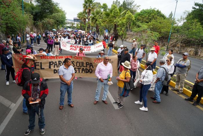 Estiman más de 15 mil docentes en marcha de CNTE Poder de Base