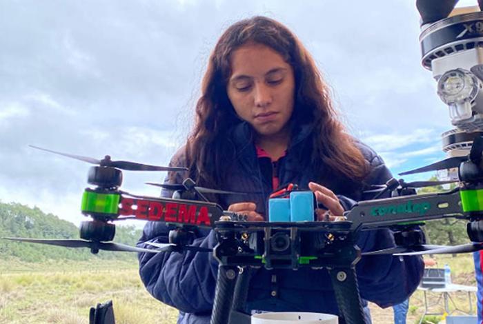 Estudiante mexicana Valeria Palacios gana una de las Medallas Mundiales de Educación 2025