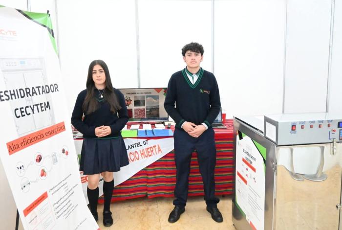 Estudiantes del Cecytem van por el triunfo nacional en innovación