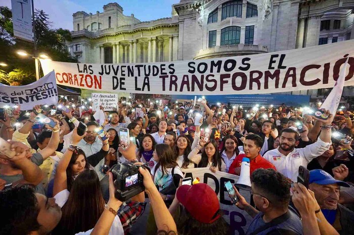 ESTUDIANTES Y JÓVENES DE LA CIUDAD DE MÉXICO RESPALDAN A CLAUDIA SHEINBAUM