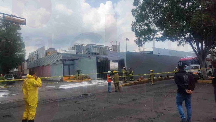 Evacuan fabrica de Coca Cola en Morelia por fuga de químicos