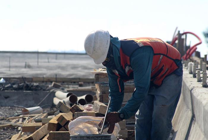 Expertos urgen inversión en energía e infraestructura por bajo crecimiento en México