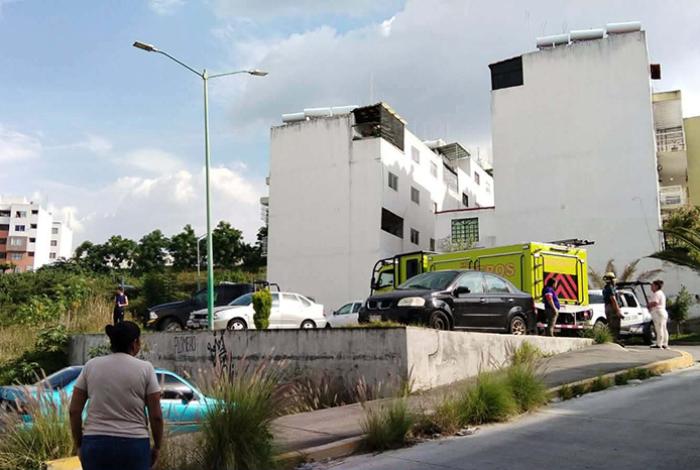Explosión de gas deja tres lesionados en Villas de Oriente, Morelia