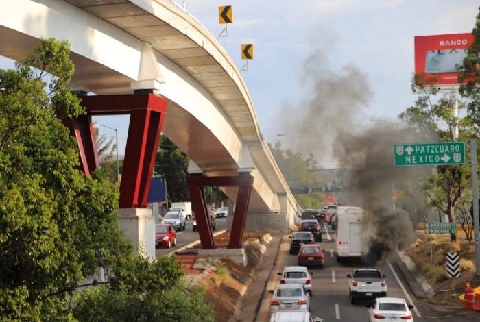 Exposición a emisiones de autos y camiones incrementa padecimientos respiratorios