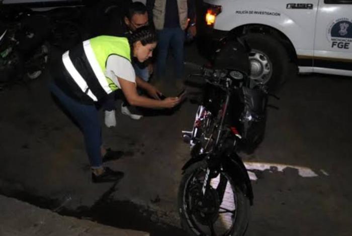 F4ll3c3 motociclista tras choque entre dos motos