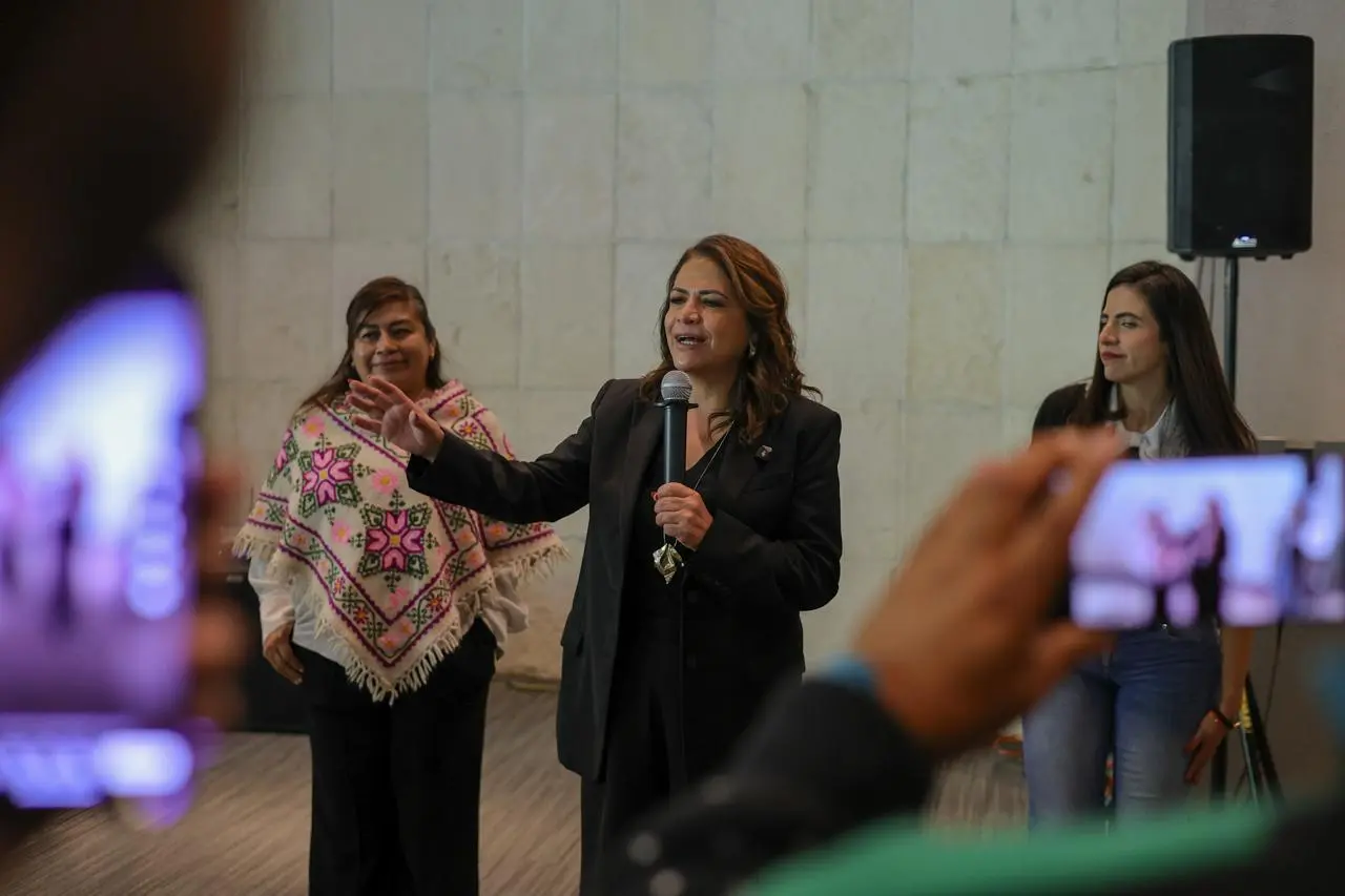 Fabiola Alanís: Beca Gertrudis Bocanegra, un respaldo histórico a las y los jóvenes de Michoacán